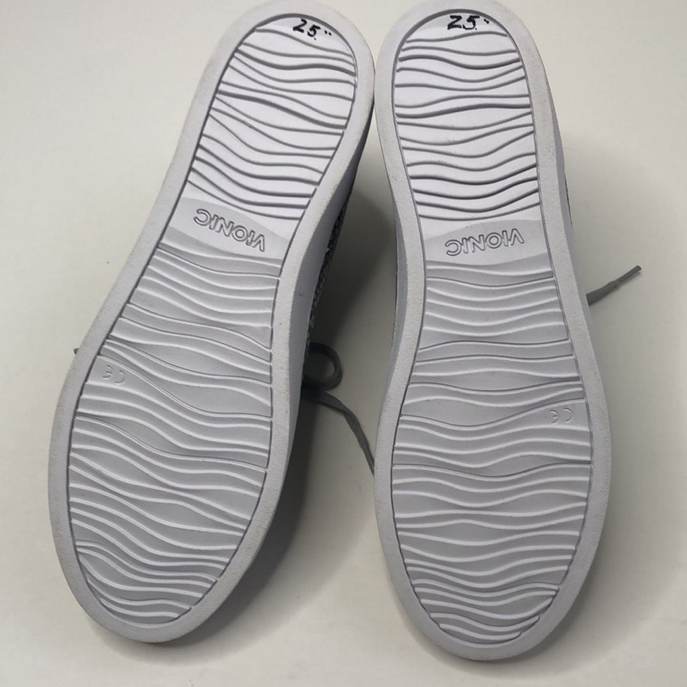 Vionic Torri high top sneaker - Picture 8 of 9